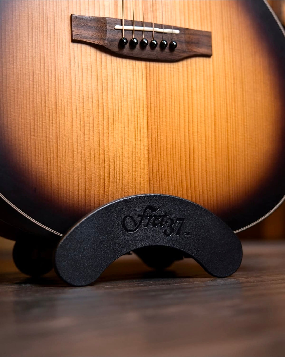 Fret37 Acoustic S1 clamp with logo